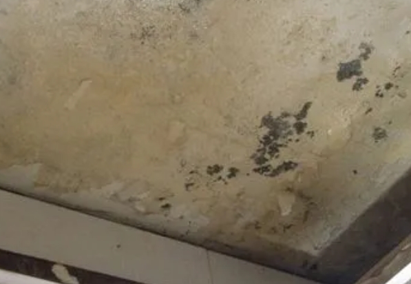 磴口阳台漏水维修公司分享下磴口卫生间渗水维修需要注意哪些问题。